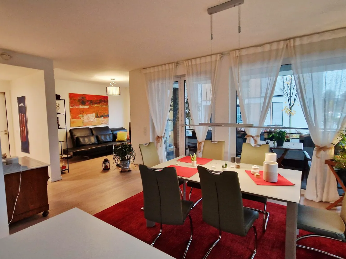 3 Zimmer Wohnung mit 97 m² in Düsseldorf – Bild 1