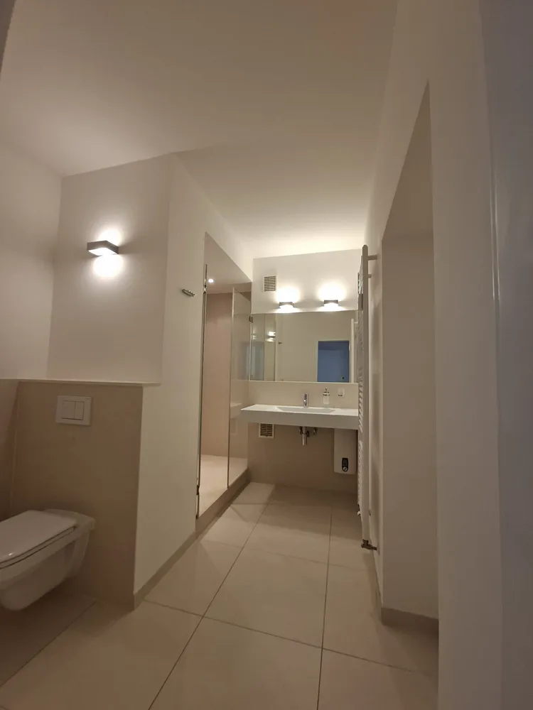 3 Zimmer Wohnung mit 86 m² in Düsseldorf – Bild 2