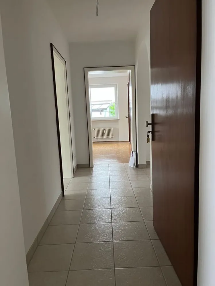 3 Zimmer Wohnung mit 88 m² in München – Bild 4