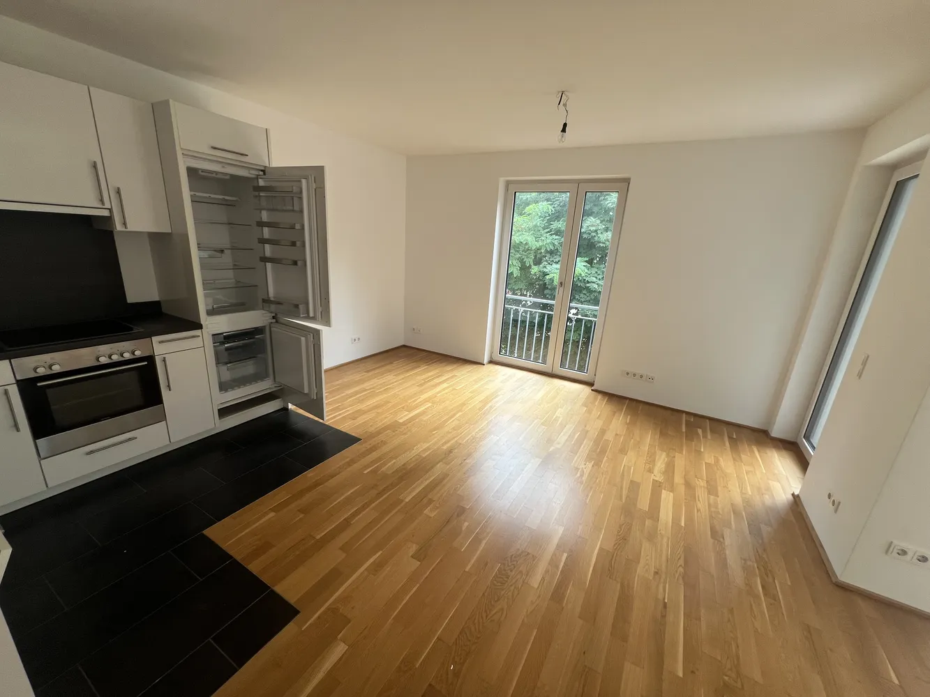 4 Zimmer Wohnung mit 79 m² in Hamburg – Bild 2
