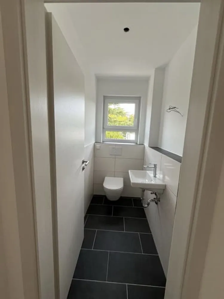 2 Zimmer Wohnung mit 66 m² in Wiesbaden – Bild 7