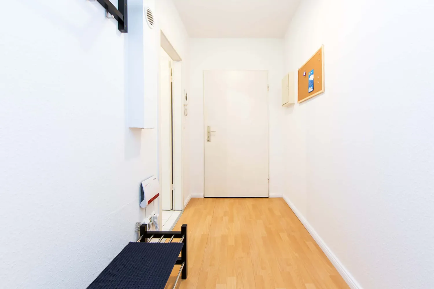 Shared room with 9 m² in Berlin – Photo 5