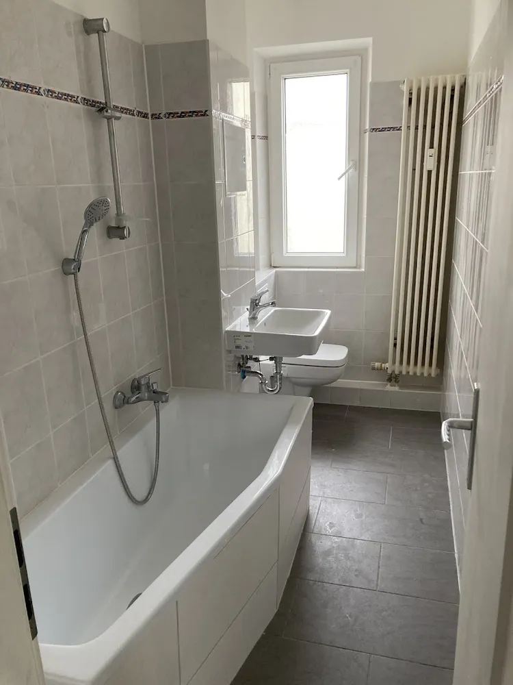 4 room apartment with 72 m² in Aschersleben – Photo 4