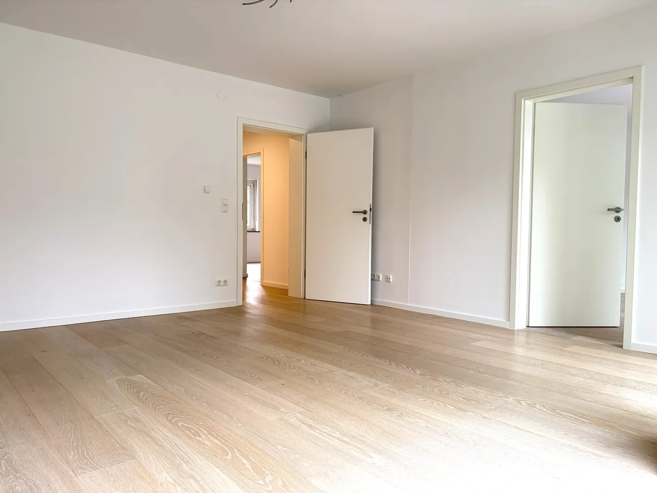 3 room apartment with 90 m² in Munich – Photo 3