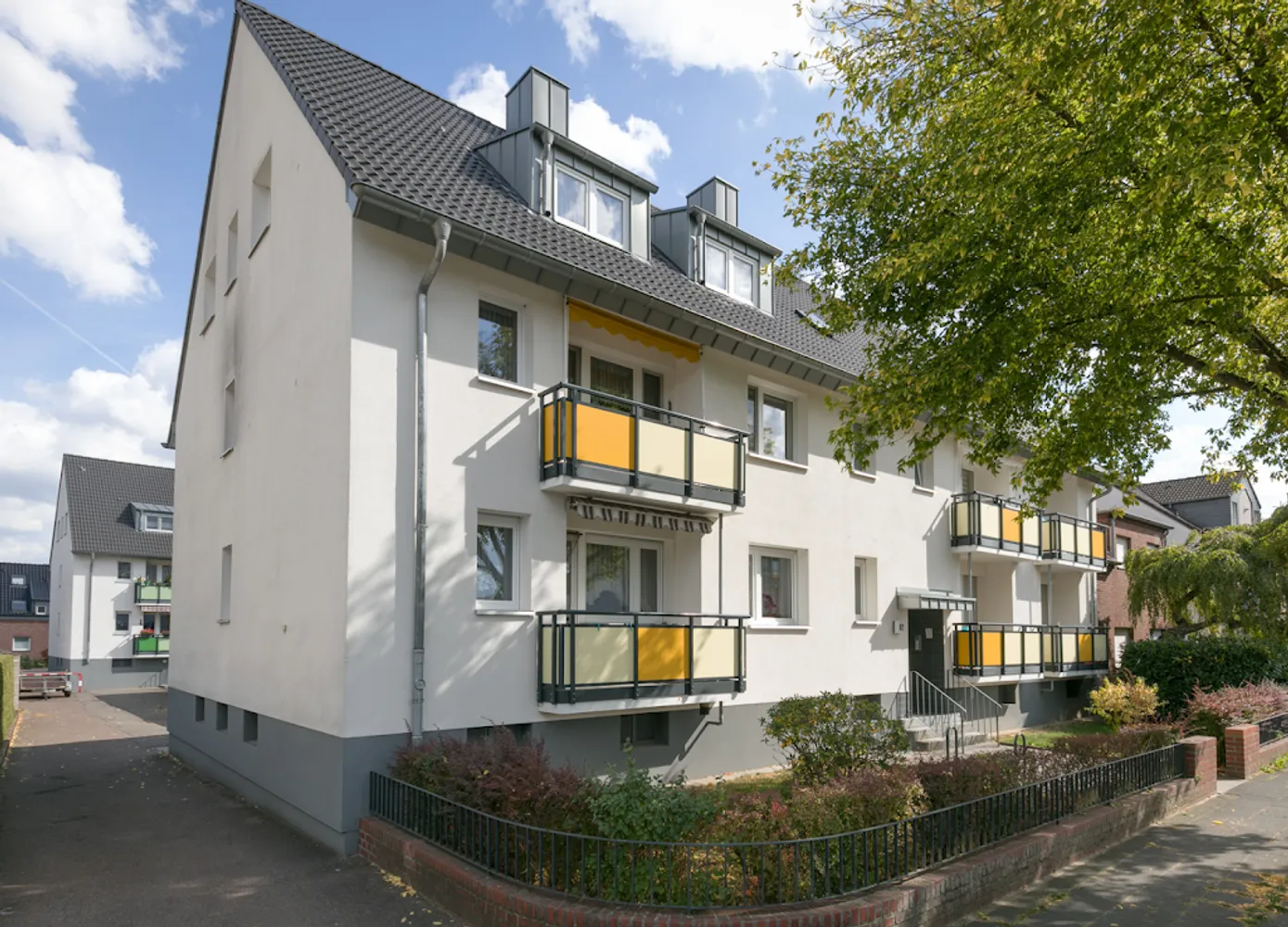 2 Zimmer Wohnung mit 57 m² in Köln – Bild 1