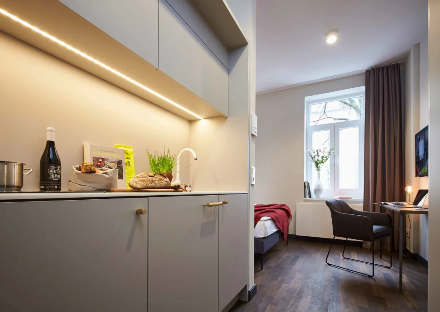 1 Zimmer Wohnung mit 20 m² in Köln – Bild 2