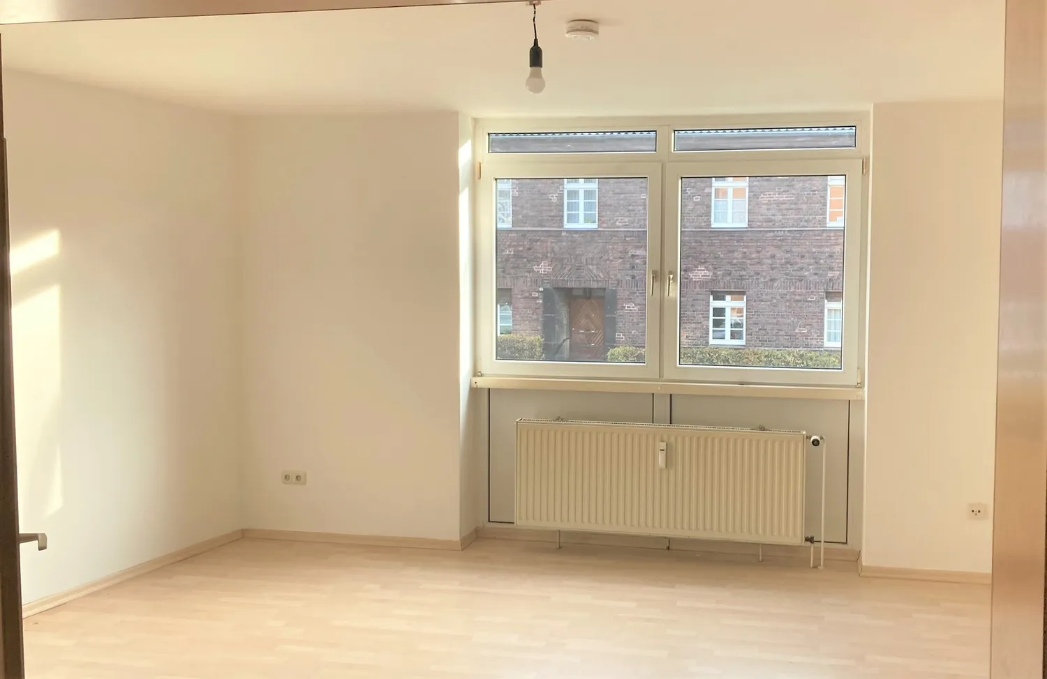 2 Zimmer Wohnung mit 75 m² in Düsseldorf – Bild 4