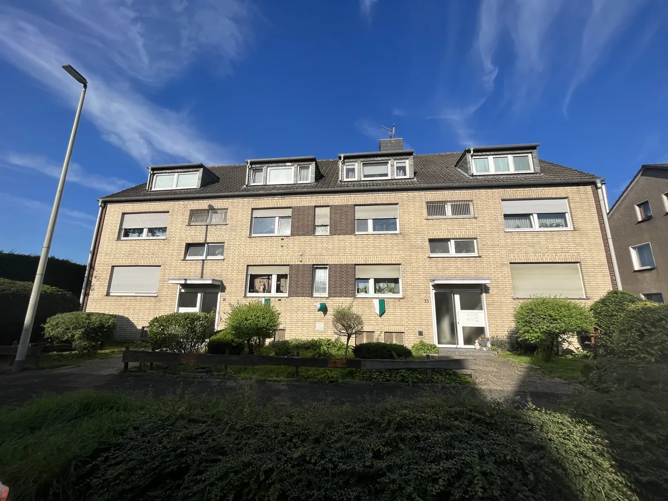 2 Zimmer Wohnung mit 62 m² in Duisburg – Bild 1