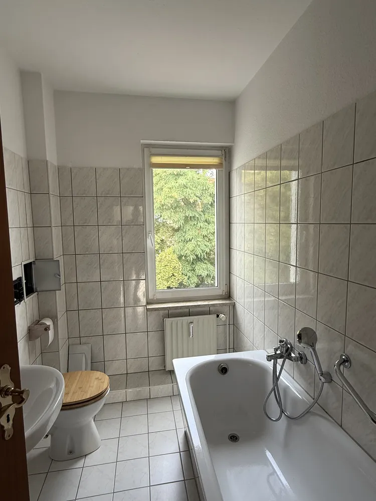 2 Zimmer Wohnung mit 53 m² in Halle (Saale) – Bild 6