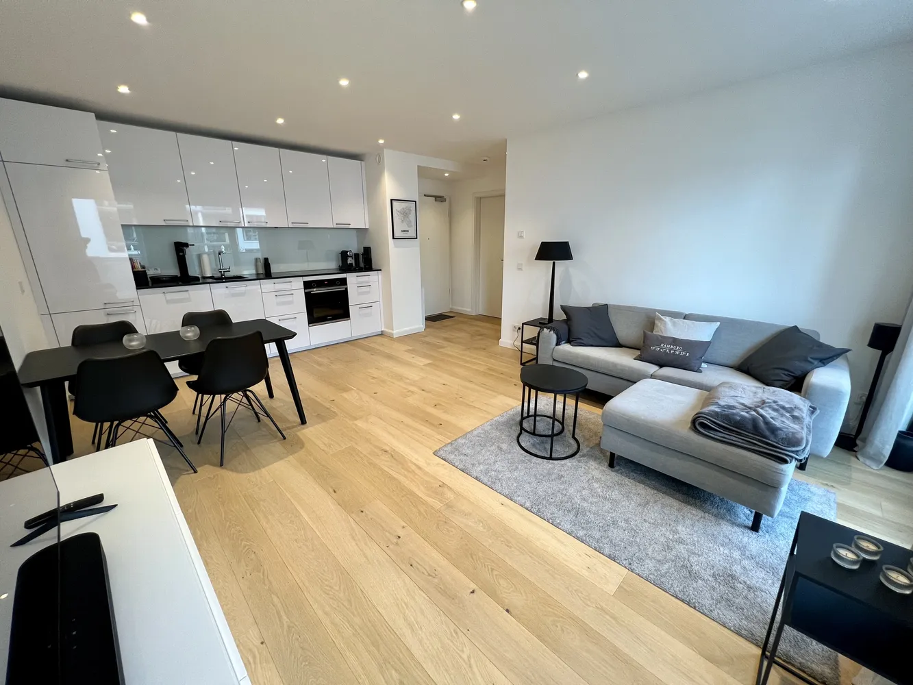 2 Zimmer Wohnung mit 50 m² in Hamburg – Bild 1