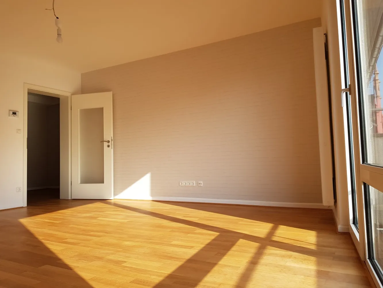 2 room apartment with 61 m² in Frankfurt am Main – Photo 5