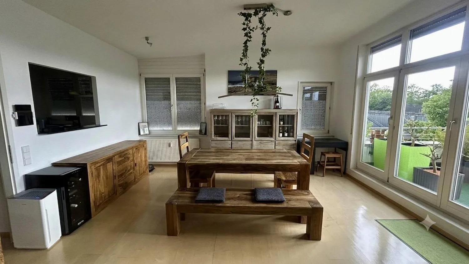 6 Zimmer Wohnung mit 146 m² in Nürtingen – Bild 1