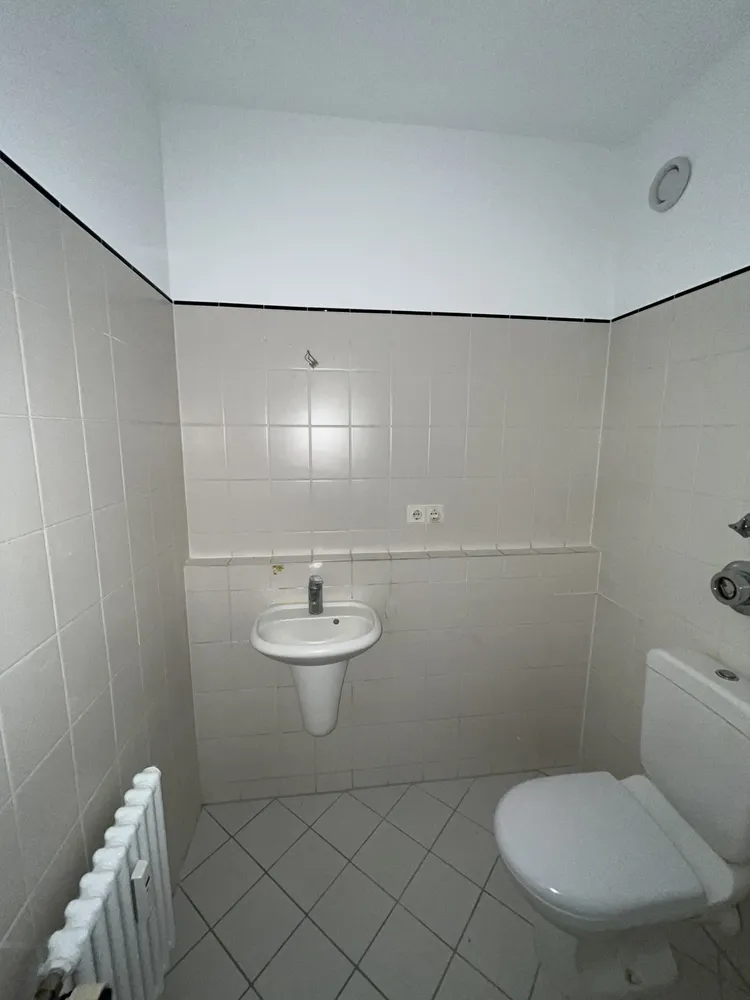 2 Zimmer Wohnung mit 85 m² in Berlin – Bild 11
