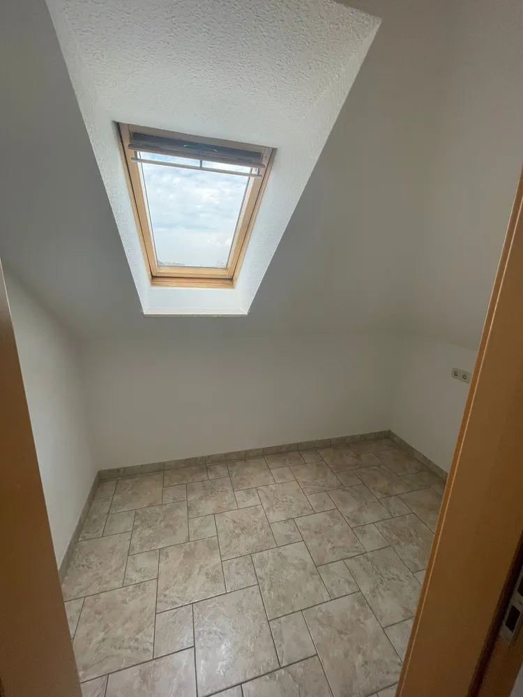 2 Zimmer Wohnung mit 76 m² in Halle (Saale) – Bild 11