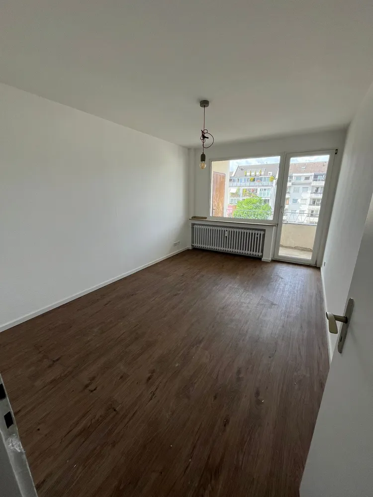 3 Zimmer Wohnung mit 92 m² in Düsseldorf – Bild 8