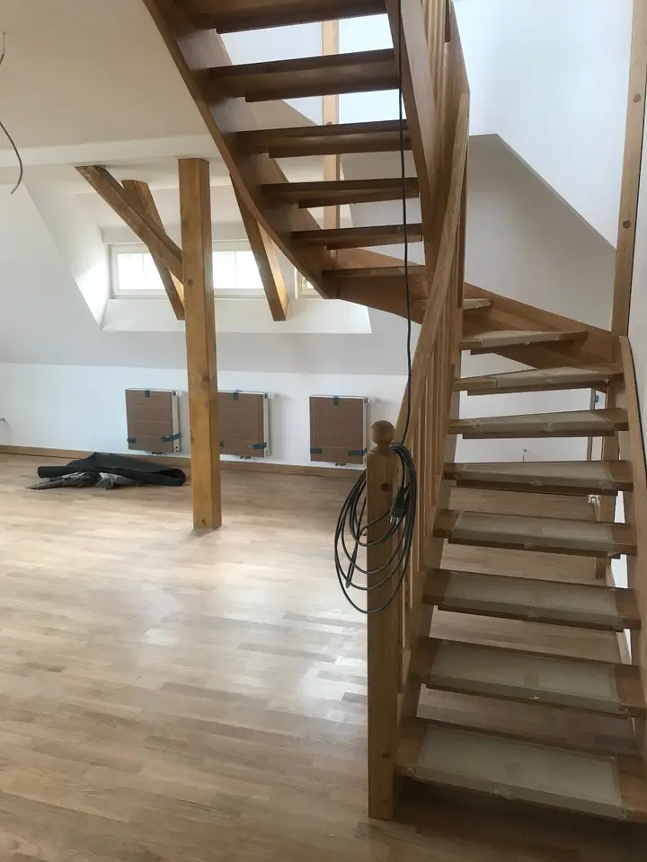 2 Zimmer Wohnung mit 100 m² in Dresden – Bild 2