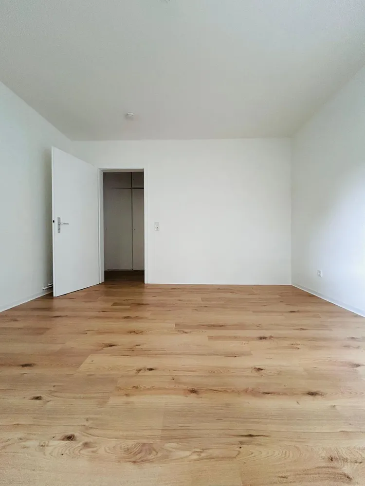 3 Zimmer Wohnung mit 70 m² in Köln – Bild 2