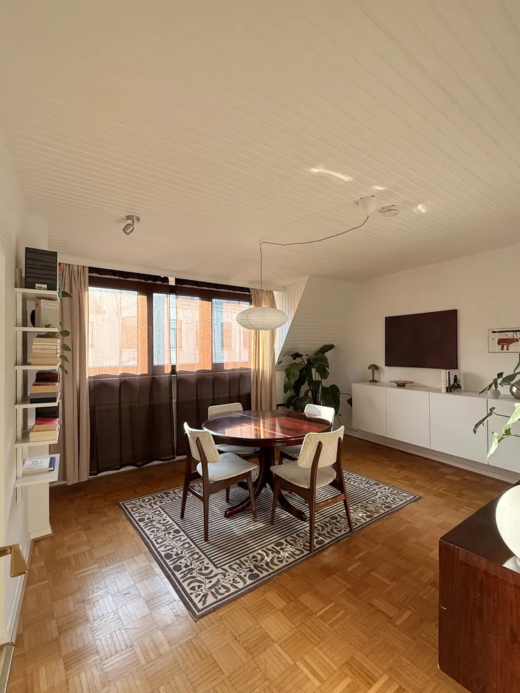 4 Zimmer Wohnung mit 85 m² in Köln – Bild 3