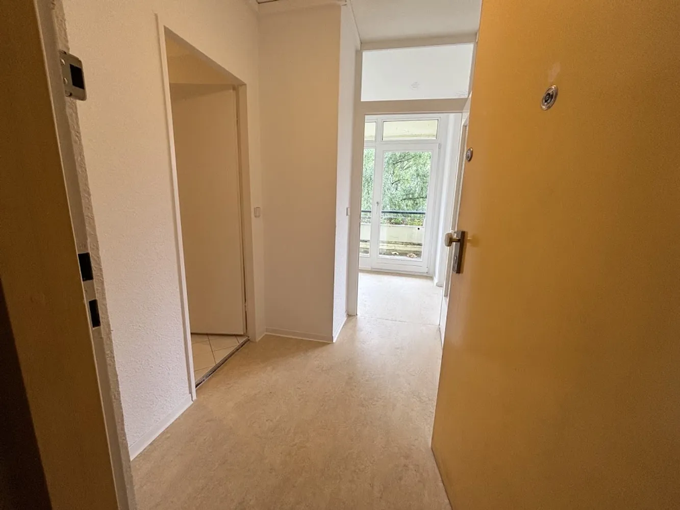 1 Zimmer Wohnung mit 35 m² in Berlin – Bild 2