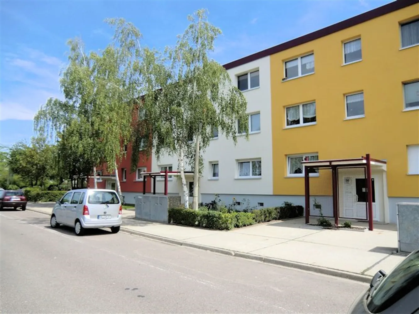 5 Zimmer Wohnung mit 100 m² in Halle (Saale) – Bild 2