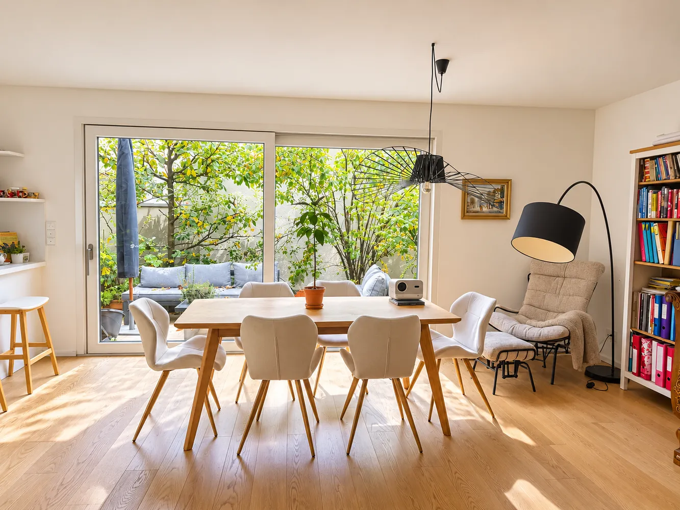1 Zimmer Wohnung mit 96 m² in München – Bild 1