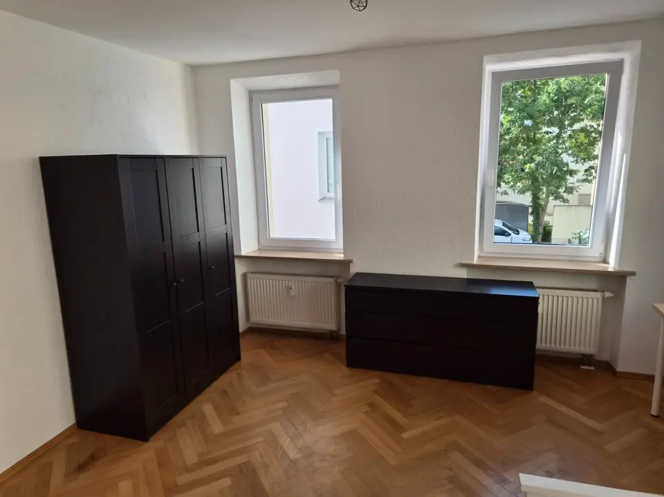 WG-Zimmer mit 115 m² in Augsburg – Bild 1