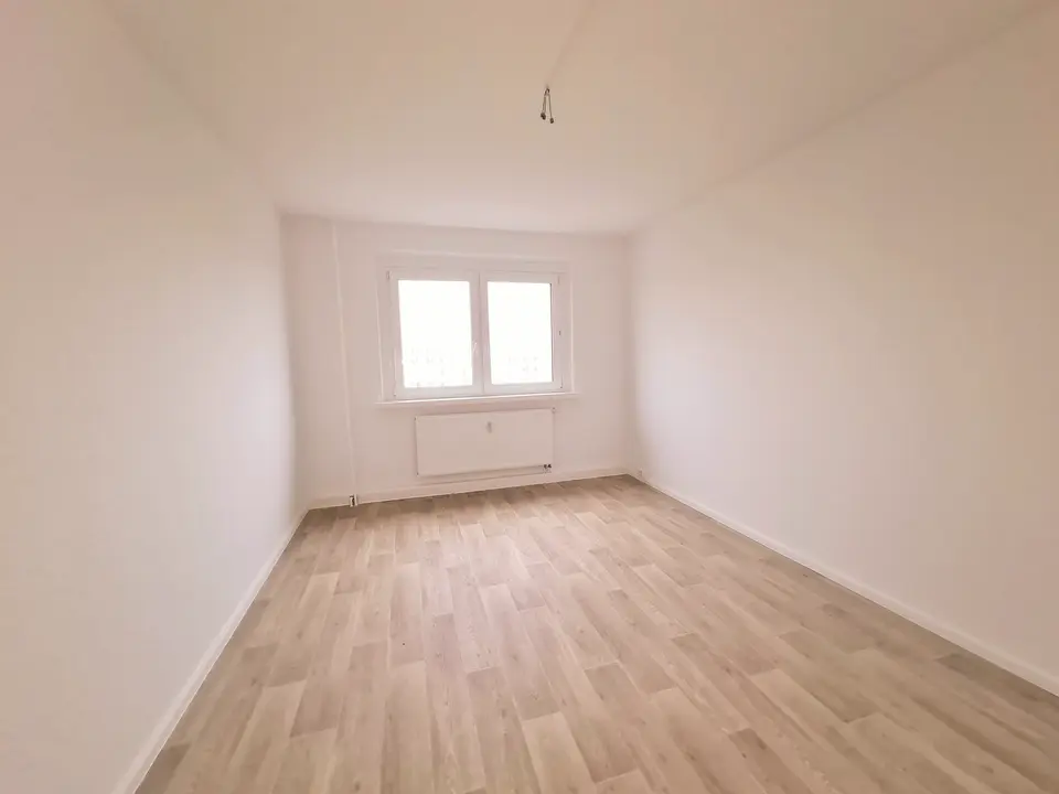 3 Zimmer Wohnung mit 70 m² in Borna – Bild 2