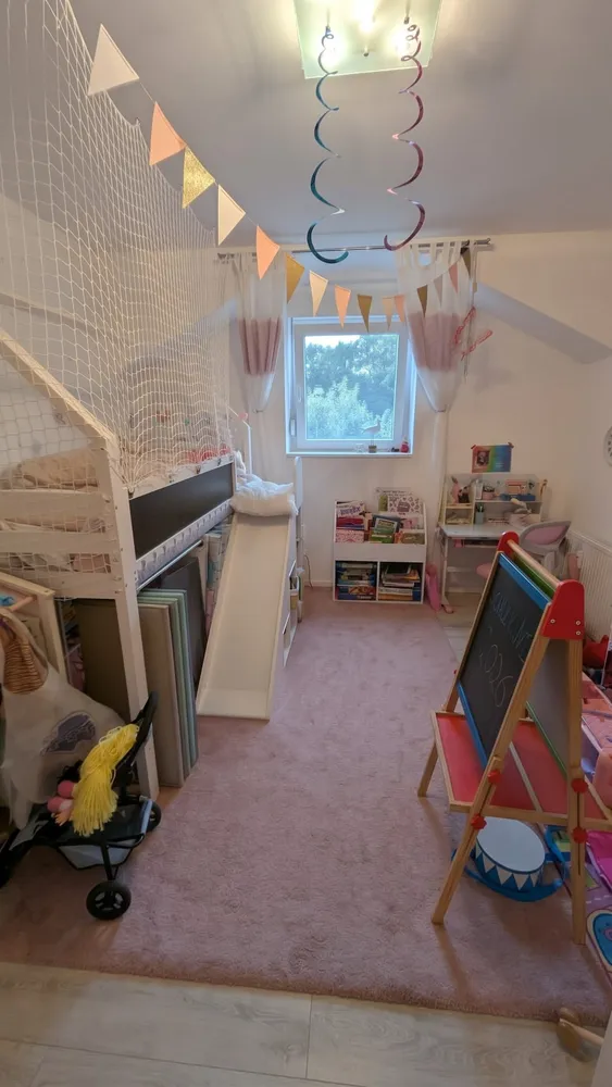 5 Zimmer Wohnung mit 97 m² in Essen – Bild 2