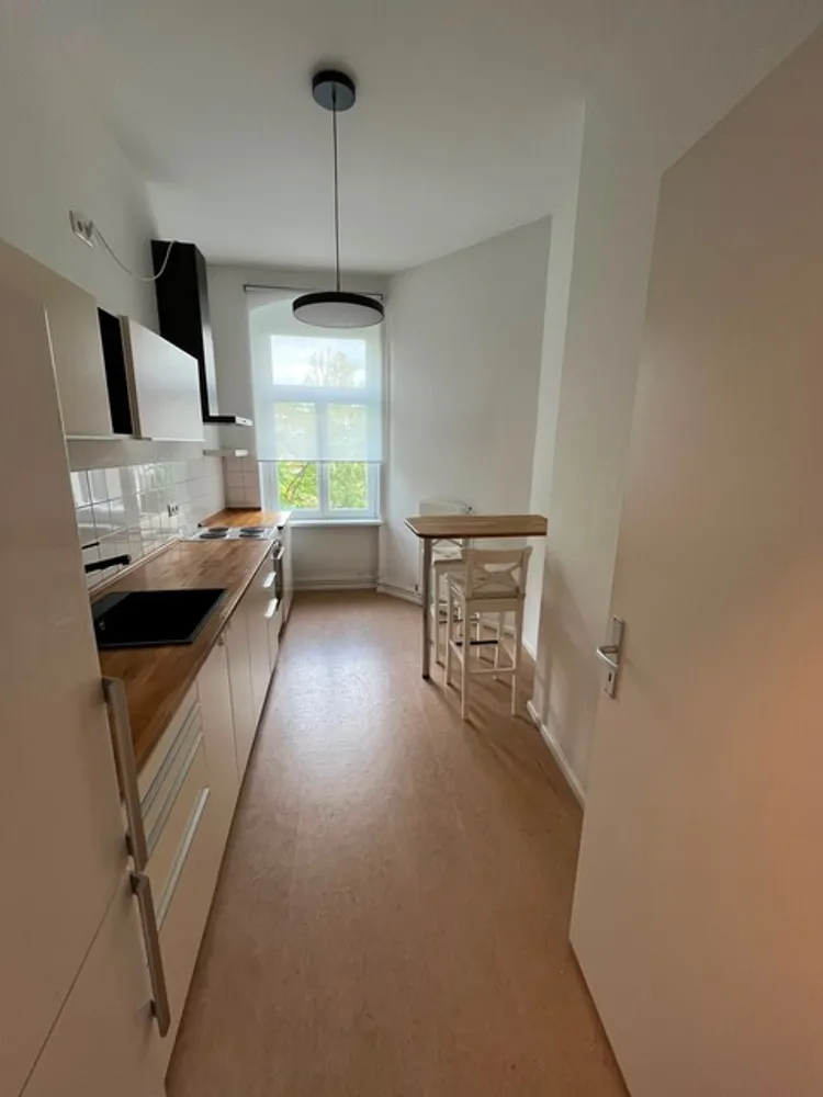 2 Zimmer Wohnung mit 77 m² in Berlin – Bild 5