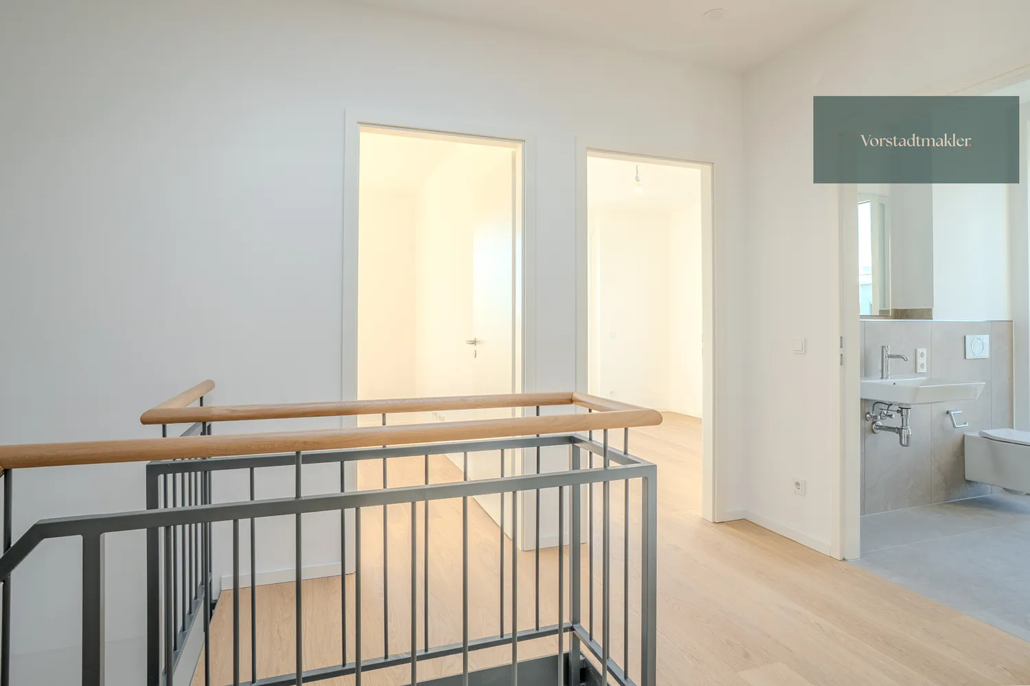 4 room apartment with 130 m² in Munich – Photo 3