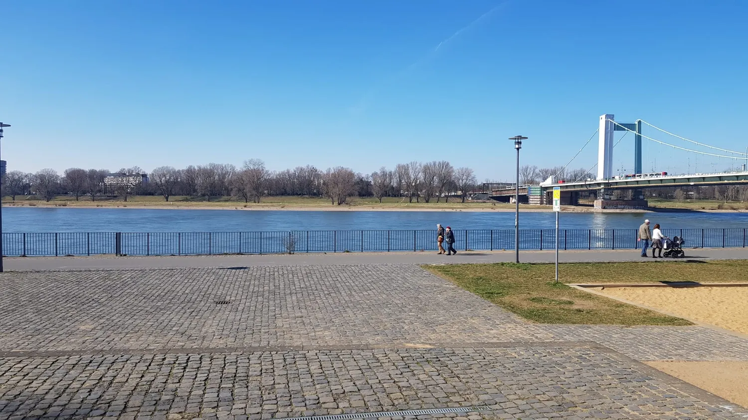 2 Zimmer Wohnung mit 56 m² in Köln – Bild 6