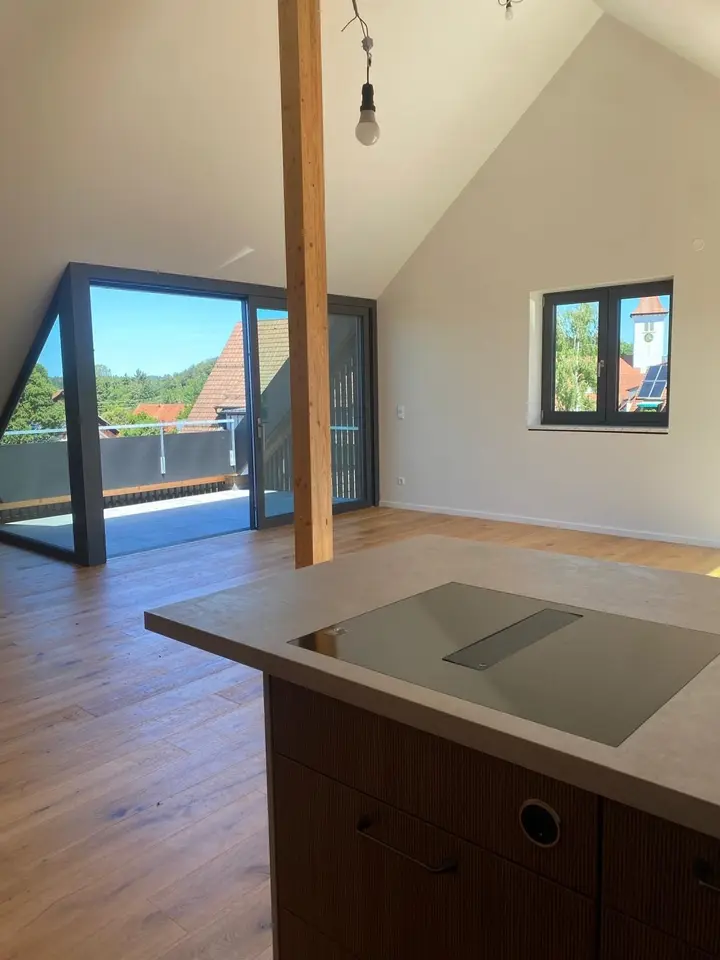 6 Zimmer Wohnung mit 142 m² in Weingarten – Bild 2