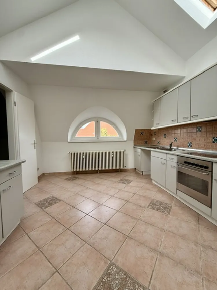 2 Zimmer Wohnung mit 111 m² in Berlin – Bild 10