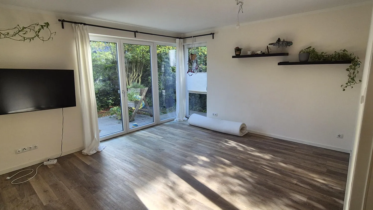 4 Zimmer Wohnung mit 97 m² in Lübeck – Bild 1