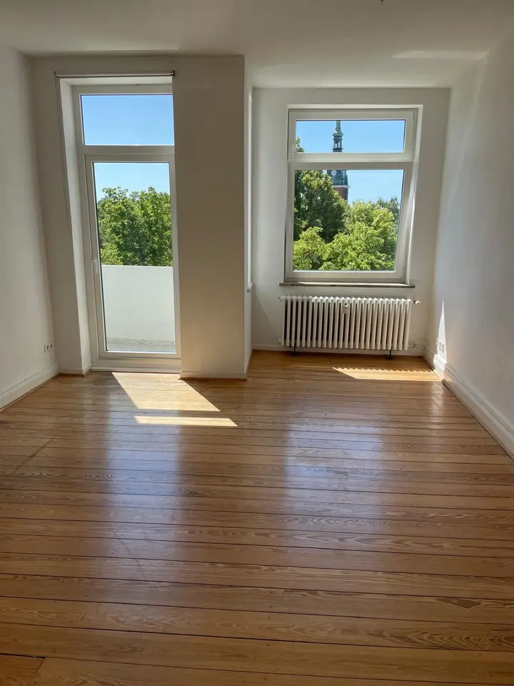 4 Zimmer Wohnung mit 95 m² in Kiel – Bild 1