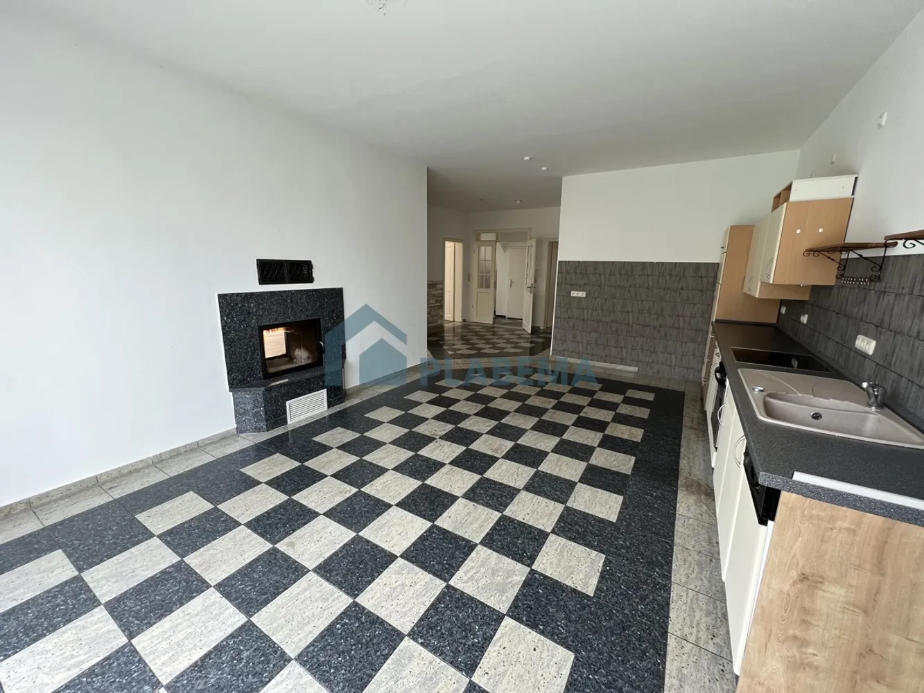 3 Zimmer Wohnung mit 132 m² in Güstrow – Bild 8