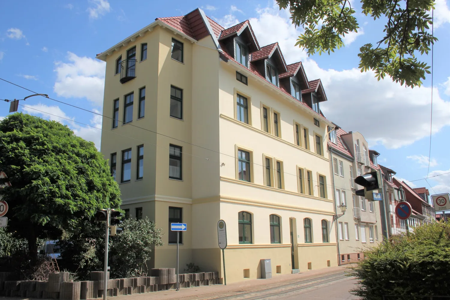 2 Zimmer Wohnung mit 49 m² in Halberstadt – Bild 2