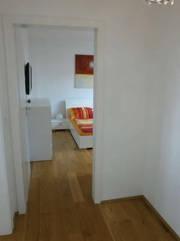 2 Zimmer Wohnung mit 60 m² in Düsseldorf – Bild 4
