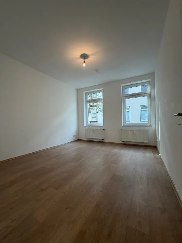 2 Zimmer Wohnung mit 45 m² in Köln – Bild 1