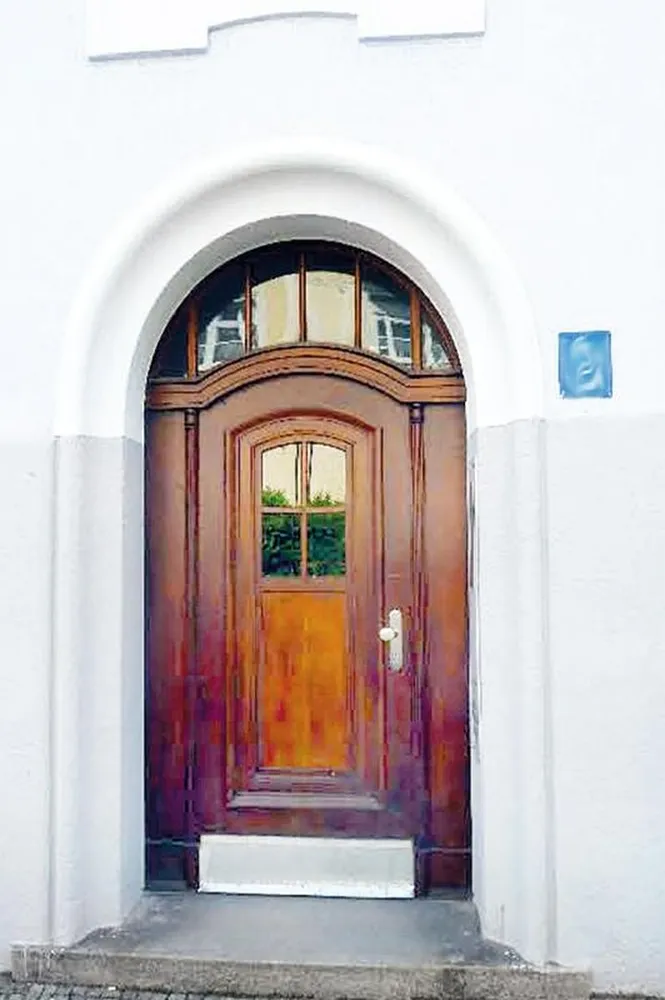 6 Zimmer Wohnung mit 236 m² in München – Bild 2