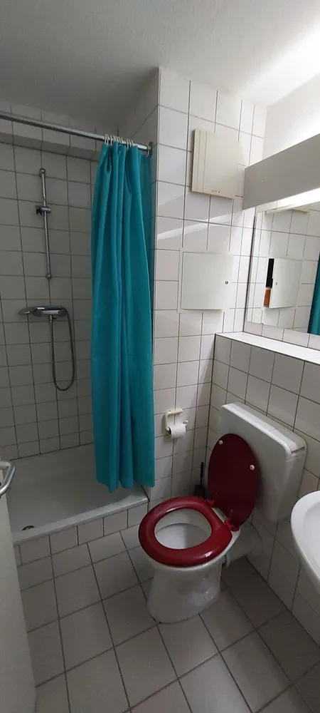 1 Zimmer Wohnung mit 22 m² in Saarbrücken – Bild 4