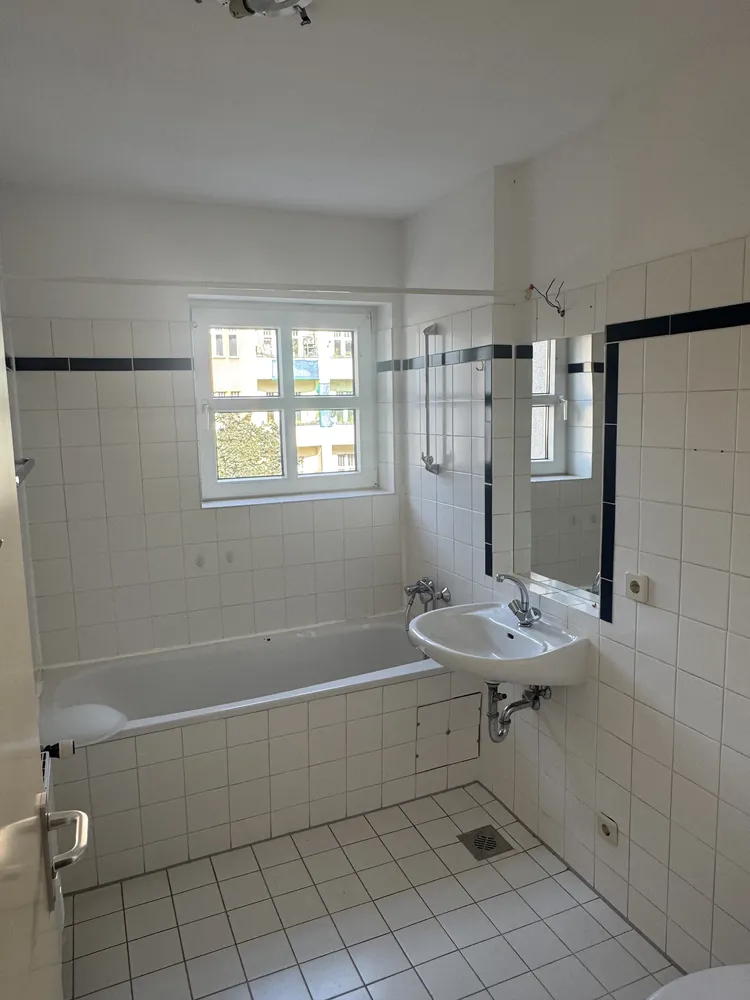 2 Zimmer Wohnung mit 70 m² in Berlin – Bild 5