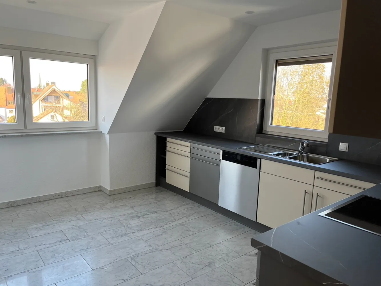 3 Zimmer Wohnung mit 100 m² in Nürnberg – Bild 11