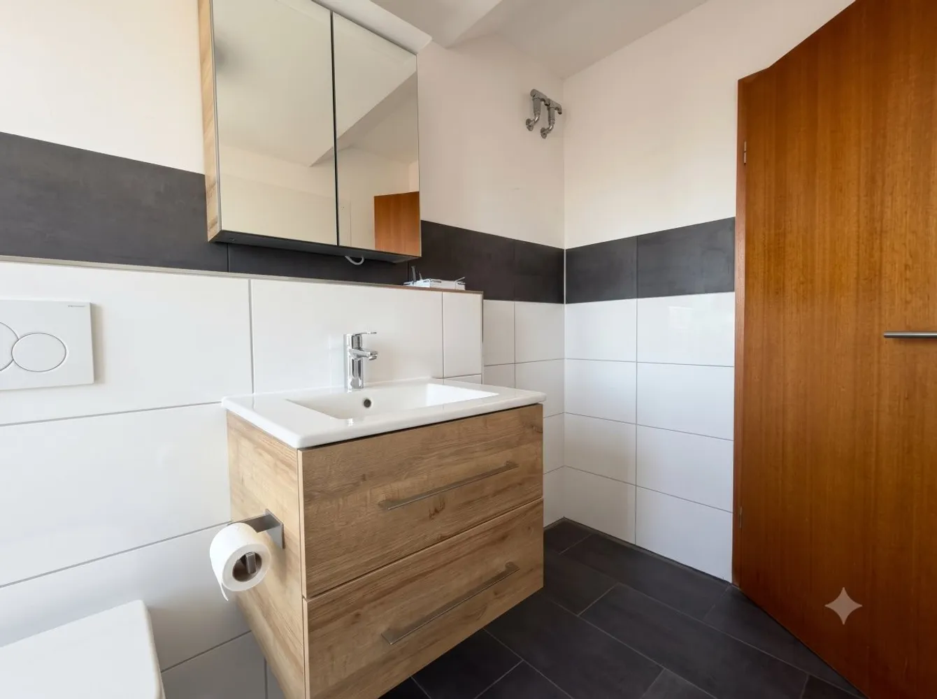 4 Zimmer Wohnung mit 103 m² in Hannover – Bild 6