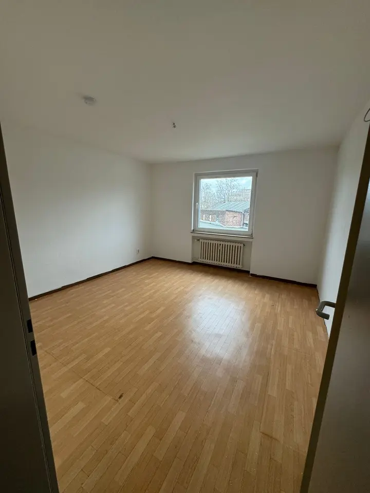 4 Zimmer Wohnung mit 74 m² in Duisburg – Bild 2