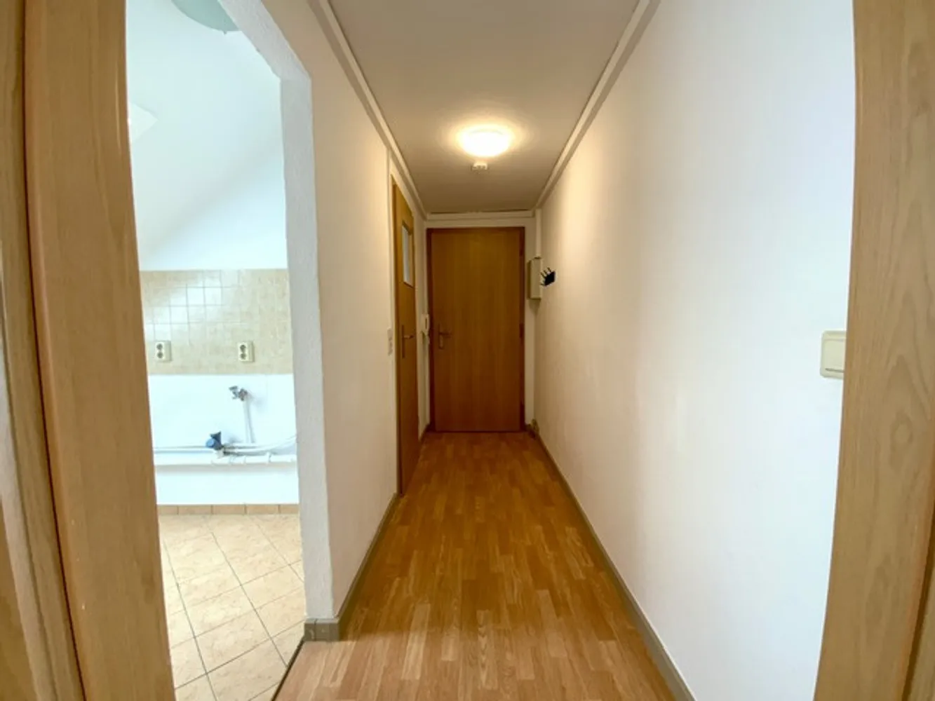 1 Zimmer Wohnung mit 30 m² in Lutherstadt Wittenberg – Bild 5
