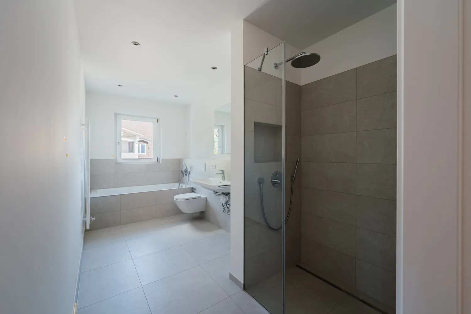 3 Zimmer Wohnung mit 94 m² in München – Bild 4