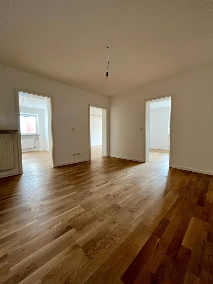 4 Zimmer Wohnung mit 104 m² in Saarbrücken – Bild 4