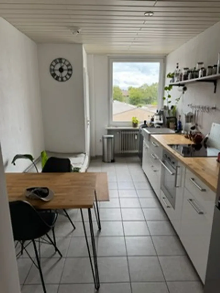 2 Zimmer Wohnung mit 65 m² in Köln – Bild 1
