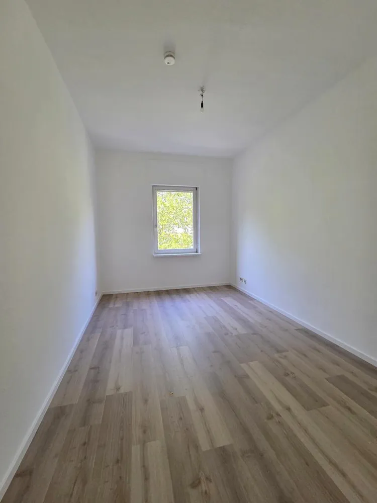 3 Zimmer Wohnung mit 74 m² in Karlsruhe – Bild 3